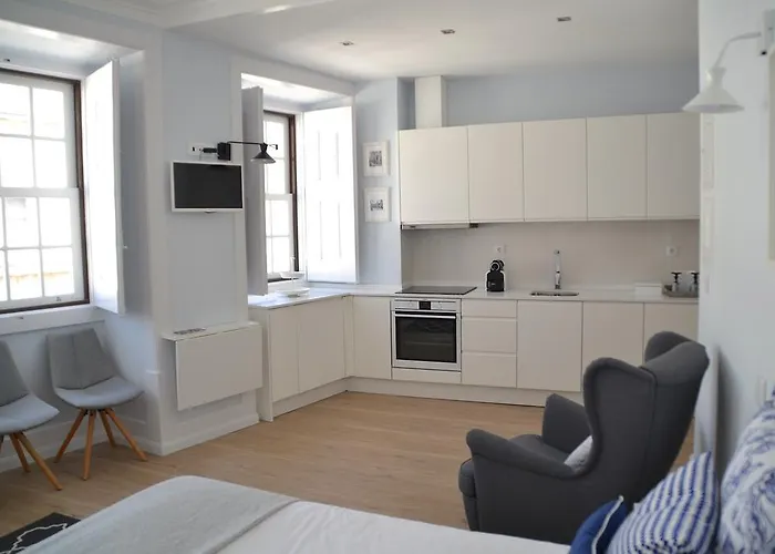 بيت ضيافة Sophia Residences 4*